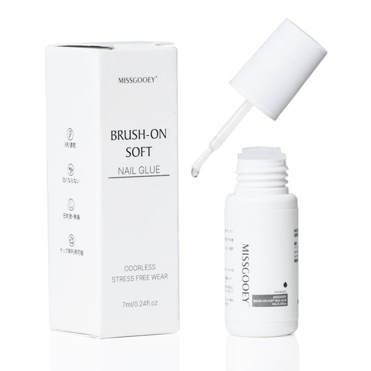 Missgooey ソフトネイルグルー 無臭 ネイルチップ接着剤 付け爪接着剤 白くならない ゼロストレス装着 速乾 強力接着 UVライト不要 7g「新配合」